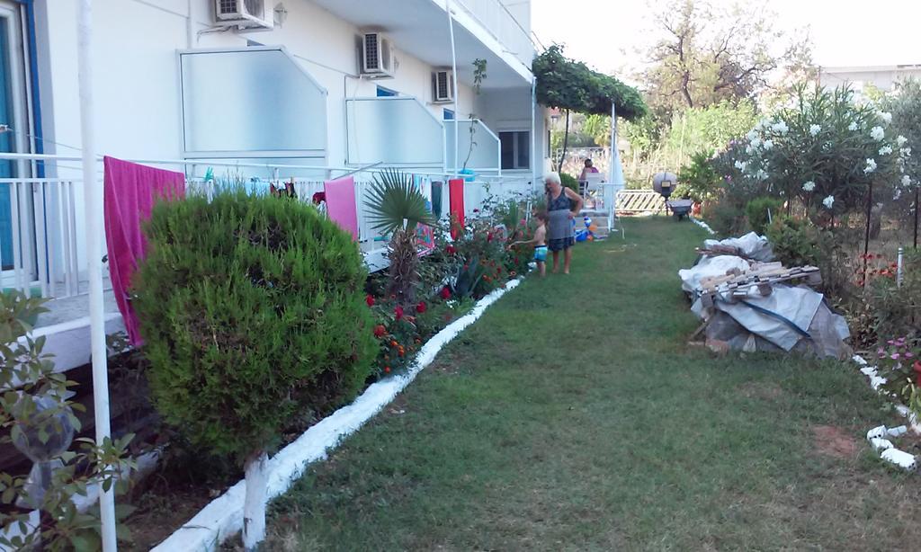 מקריגיאלוס Noula Rooms מראה חיצוני תמונה